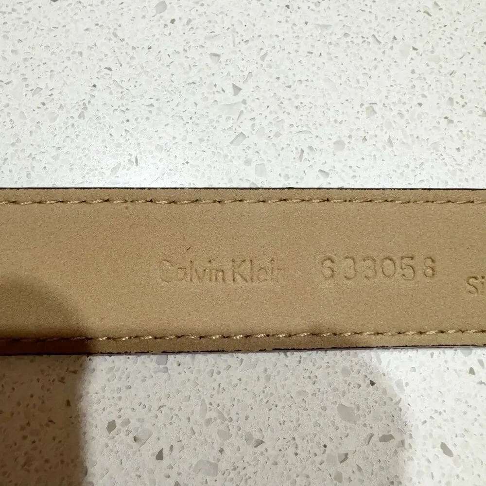 Calvin Klein Women Small Brown Leather Animal Print Embossed Belt‎ Thin